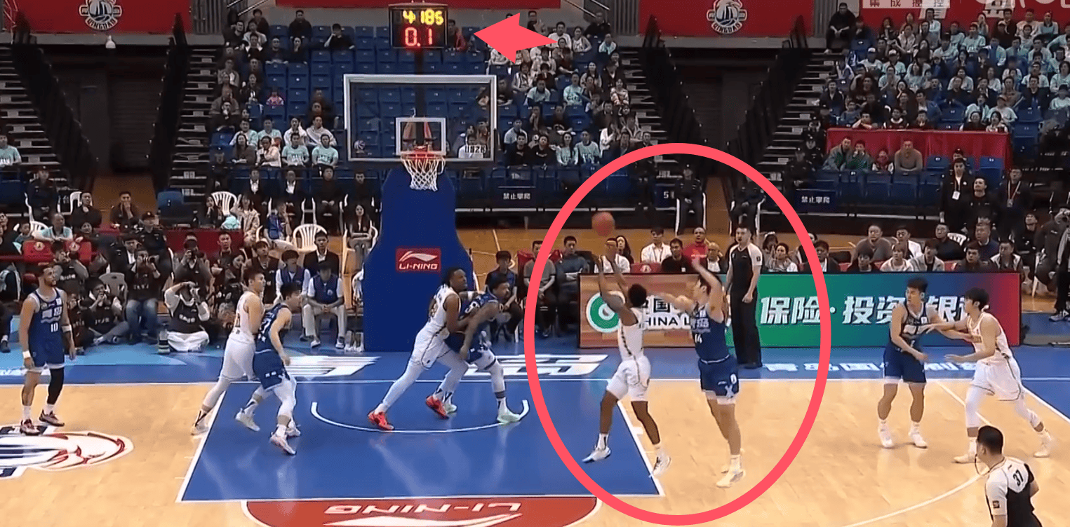 球星爆发！CBA赛场再现神级操作的简单介绍
