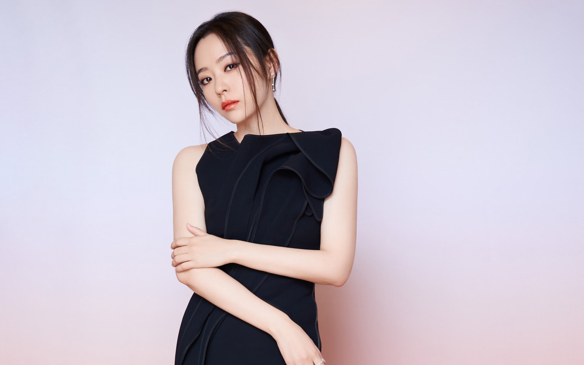 当孤胆英雄遇上完美,东契奇在篮网湖人之战中解构唯一的定义